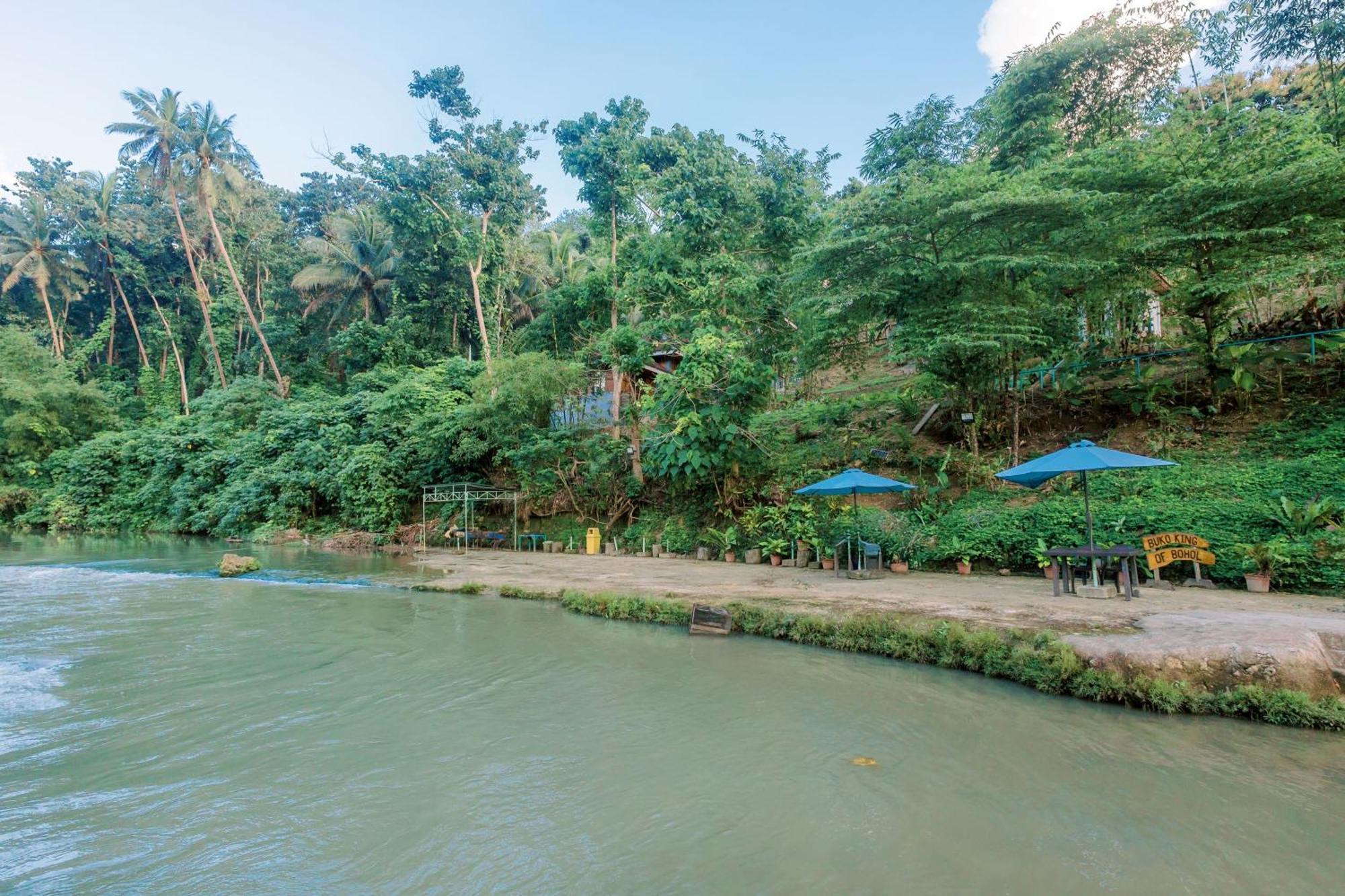 לובוק Busai Dream Falls Resort מראה חיצוני תמונה
